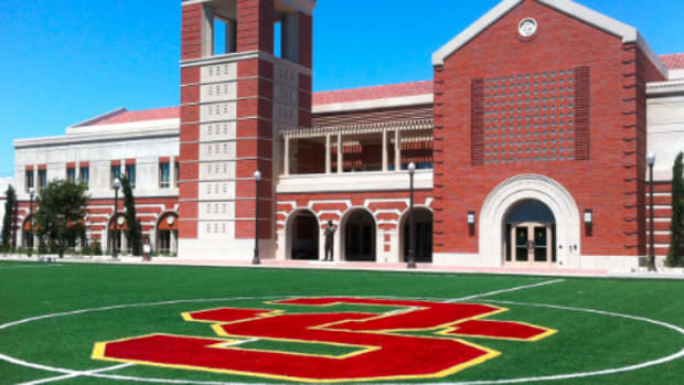 MCKAY.CENTER